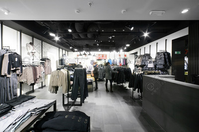 免費(fèi)高清實(shí)拍 歐洲服裝店場(chǎng)景助力零售營銷